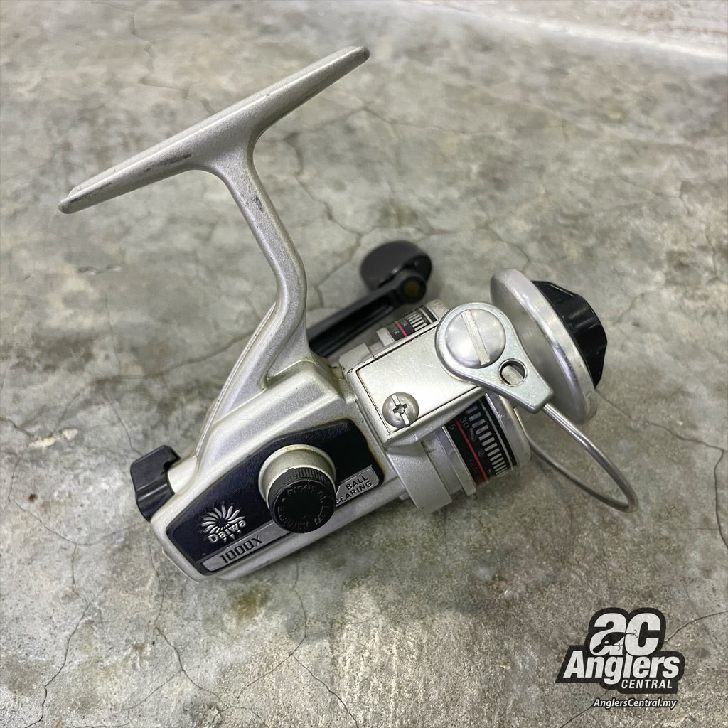 daiwa 1000x spinning reel Daiwa 1000X (VINTAGE, 8/10) as is – Anglers Central