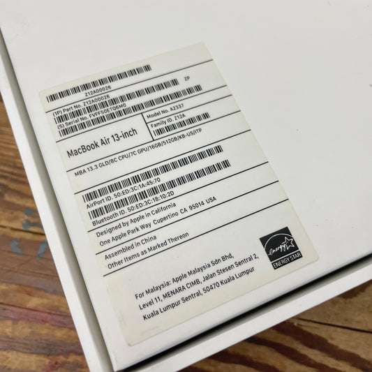 2021 13-inch MacBook Air M1 (A2337) Gold (USED, 9/10), complete box set