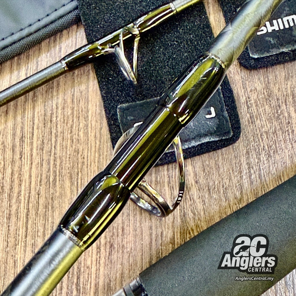 Ocea Plugger Full Throttle S83H-3 (3 Piece) (USED, 9/10) with rod bag/sleeve.