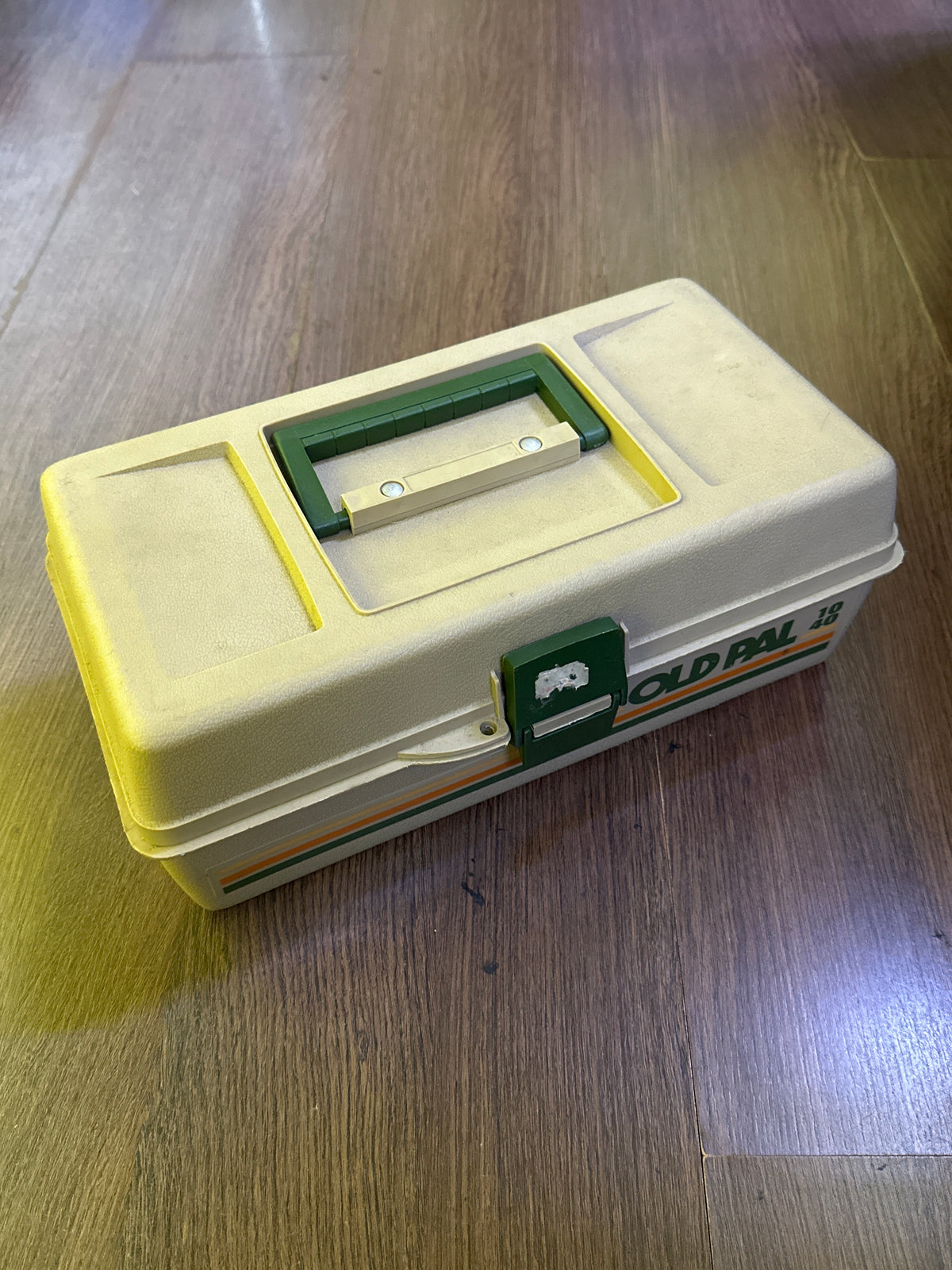 Old Pal 1040 Tackle Box (USED, 7/10) AS IS
