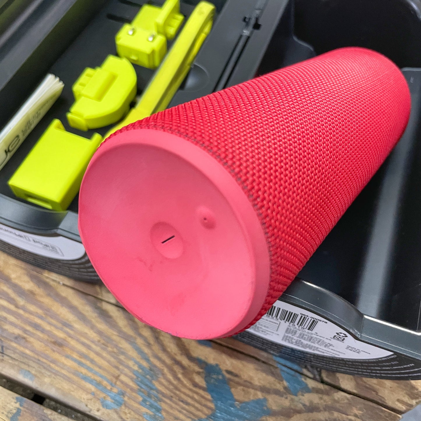 UE Boom2 (USED, 9.5/10) with complete box, cable, & adapters