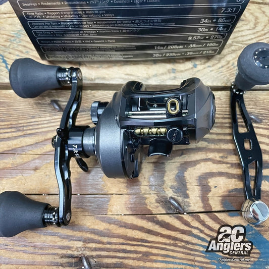 2018 Revo Beast 40-HS (USED, 9/10) with box + handle