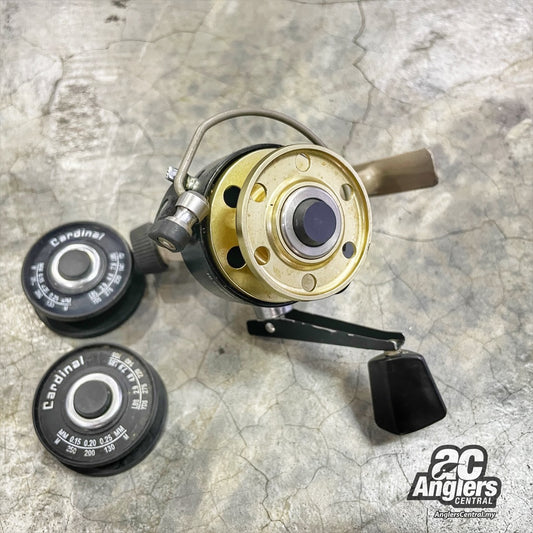 AbuGarcia Cardinal 3 (VINTAGE, 8/10) as is