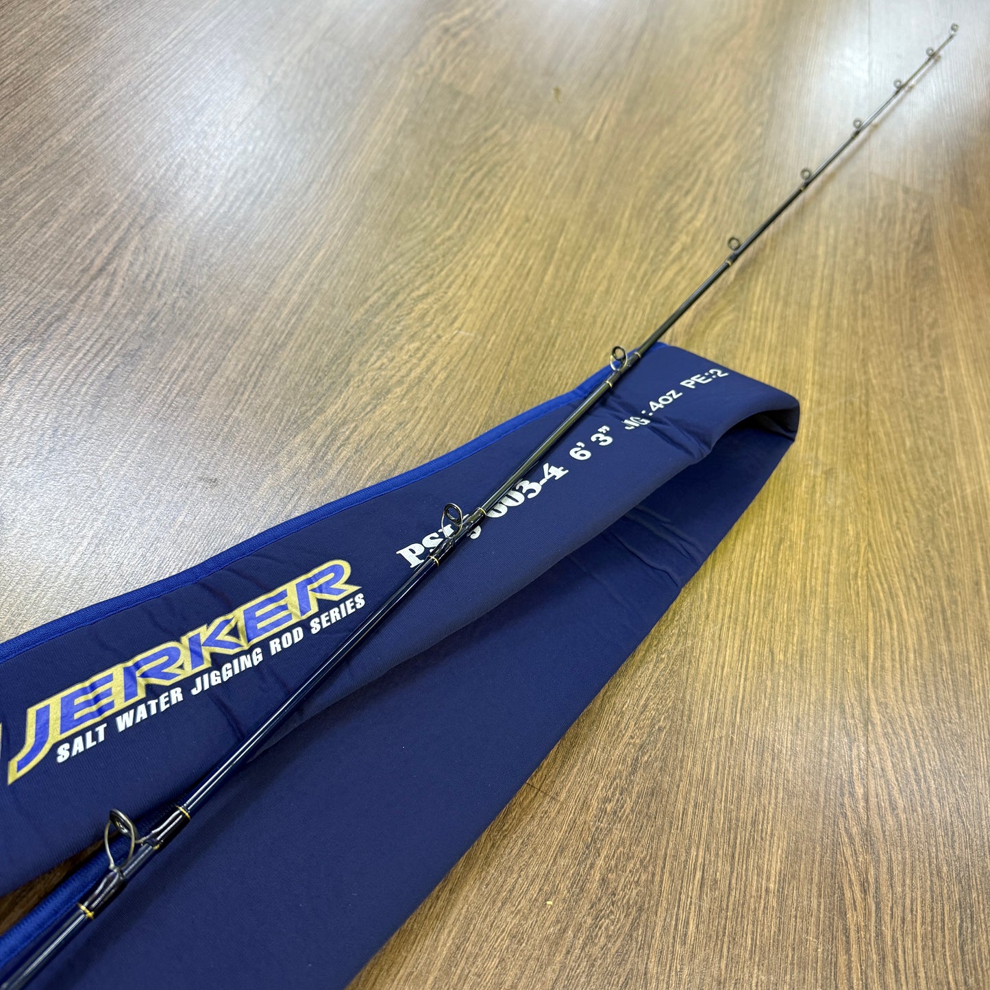 Poseidon Slow Jerker PSLJ 603-4 (USED, 9/10) with rod sleeve/bag