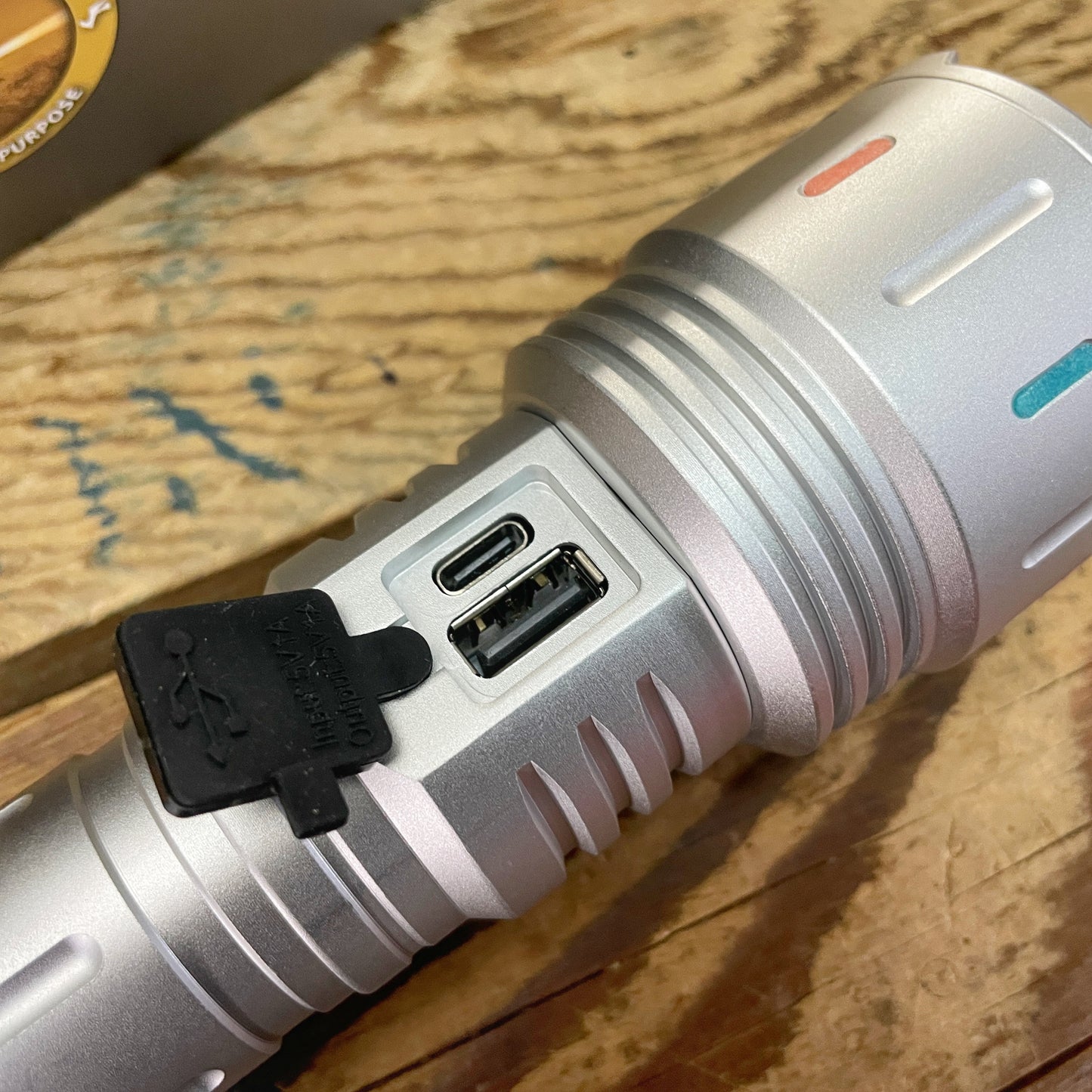 LED flash light 30W 2000lm (UNUSED)