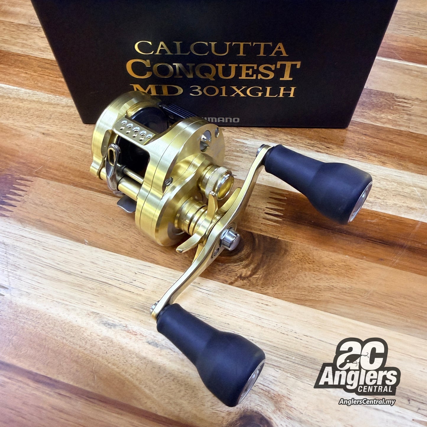 2023 Calcutta Conquest MD 301 XGLH (USED, like new) complete box set