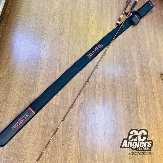 Mad Viper Otoshikomi H-245 (USED, 9.5/10) with rod bag/sleeve