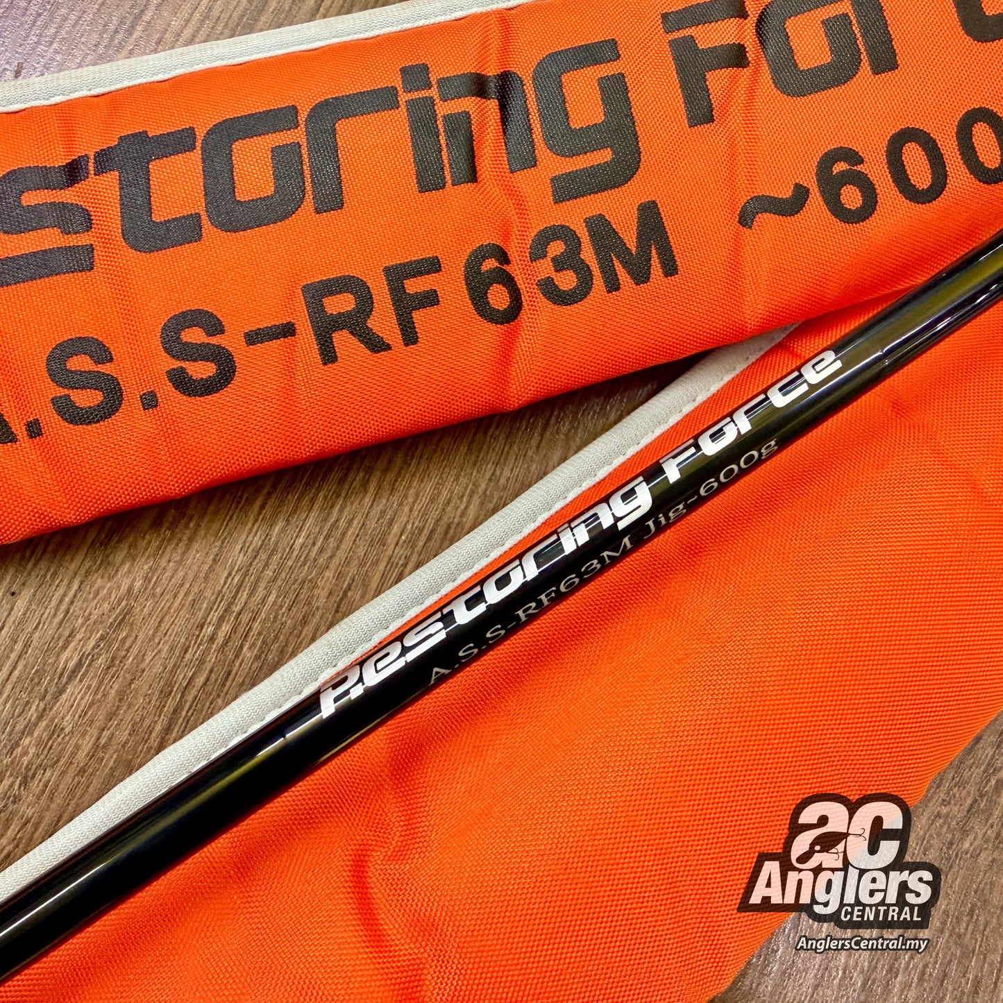 Deeps Restoring Force A.S.S.RF63M (USED, like new) with rod bag/sleeve
