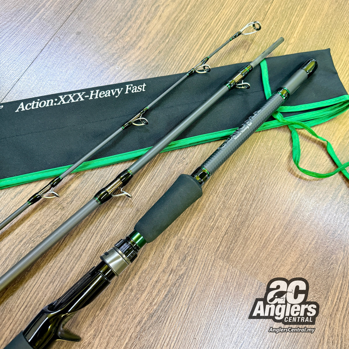 Huge Custom Genoma HG3-65F (3pc) (USED, 9.5/10) with rod bag/sleeve