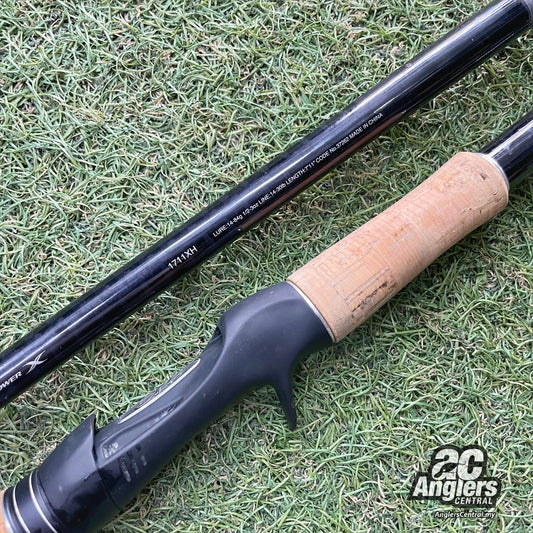 17 Expride 1711XH 14-30lb (USED, 7.5/10) with rod bag/sleeve