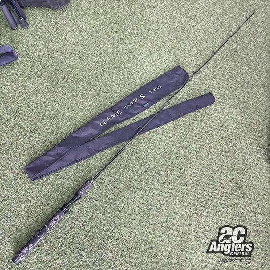 Game Type S B55VS 8-20lb (USED, 9/10) with rod bag/sleeve
