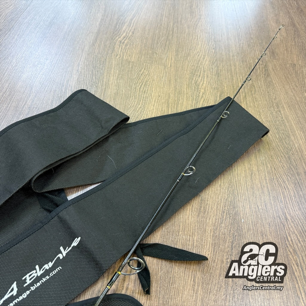 SeaWalk SWM-65ML 8-20lb (USED, 9/10) with rod sleeve/bag