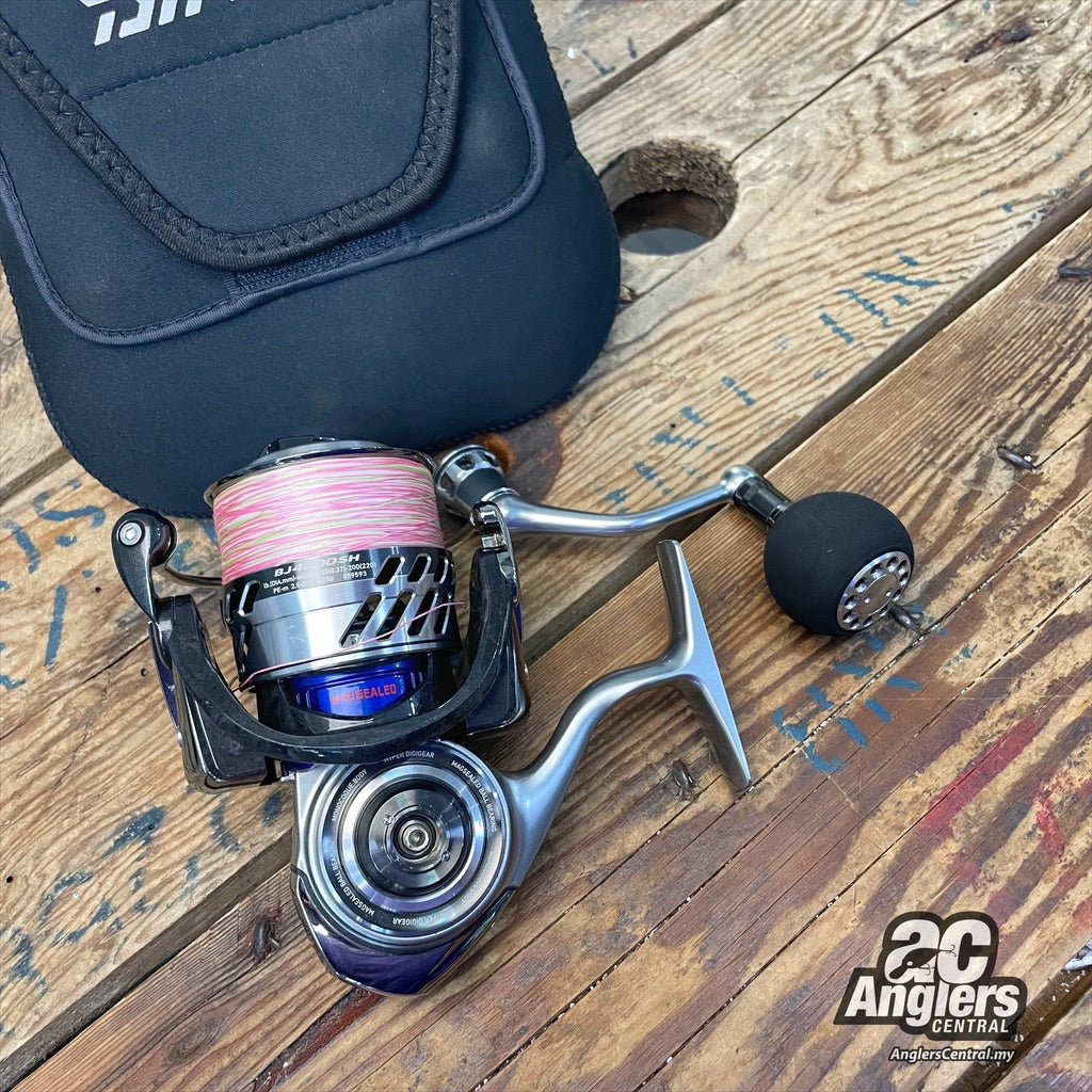 daiwa 17 saltiga bj 4000h saltwater spinning reel 17 Saltiga BJ4000SH (USED, 9.5/10) – Anglers Central