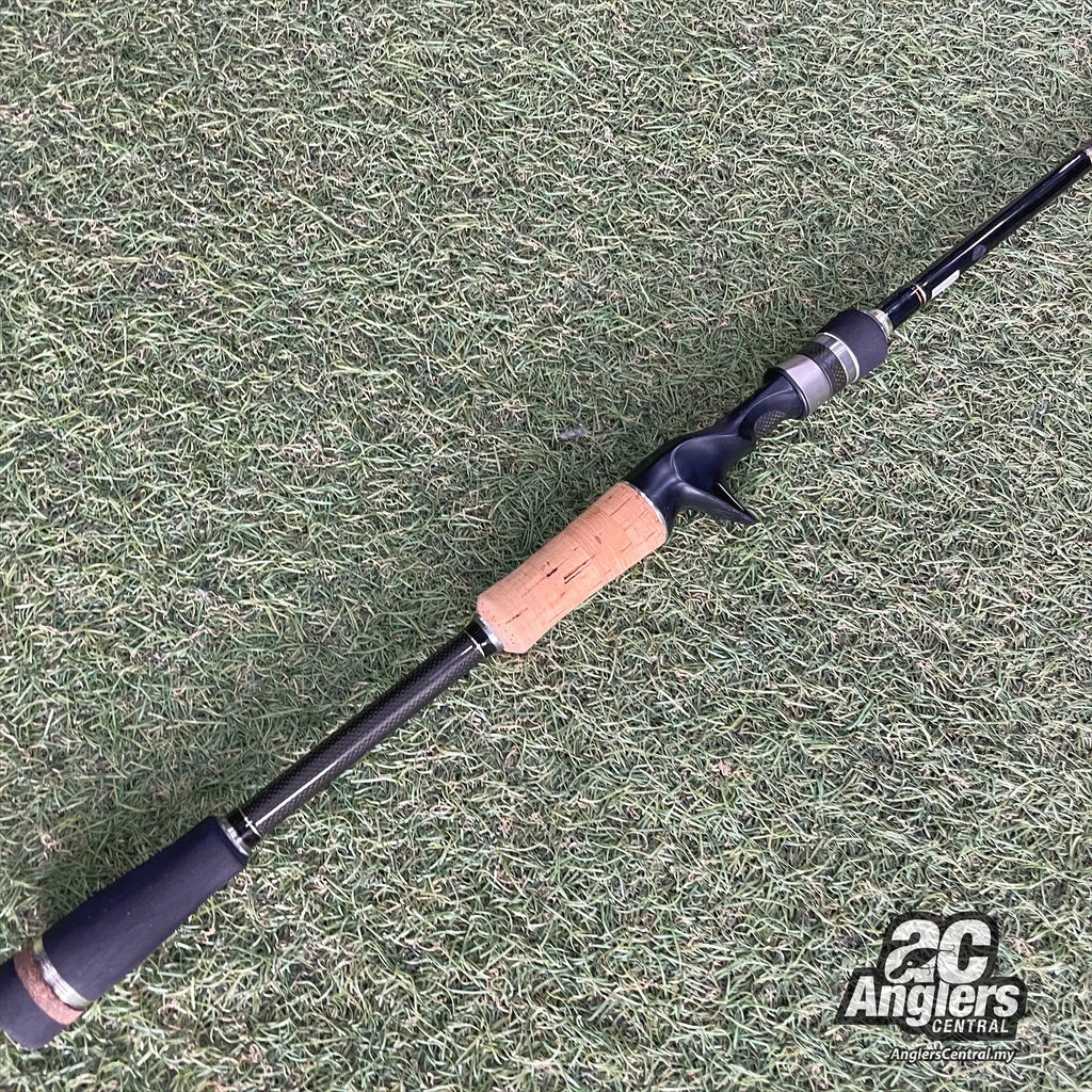 Volkey VKC-69MH 12-20lb (USED, 9/10) no rod sleeve/bag