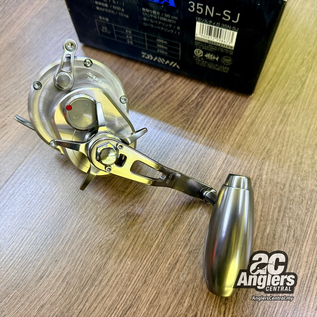 2015 Saltiga 35N-SJ (USED, 9.5/10) complete box set – Anglers Central