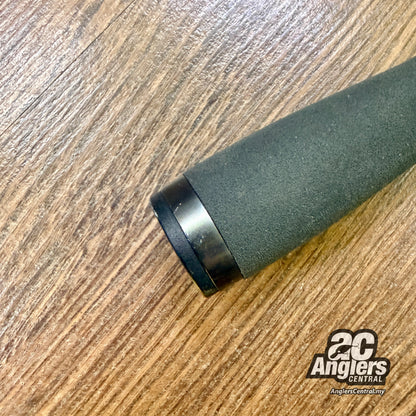 Rouf RG 86 Accura (USED, 9/10) with rod bag/sleeve