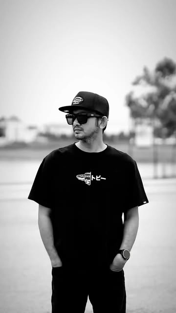 26 Tobi Flatbrim Trucker