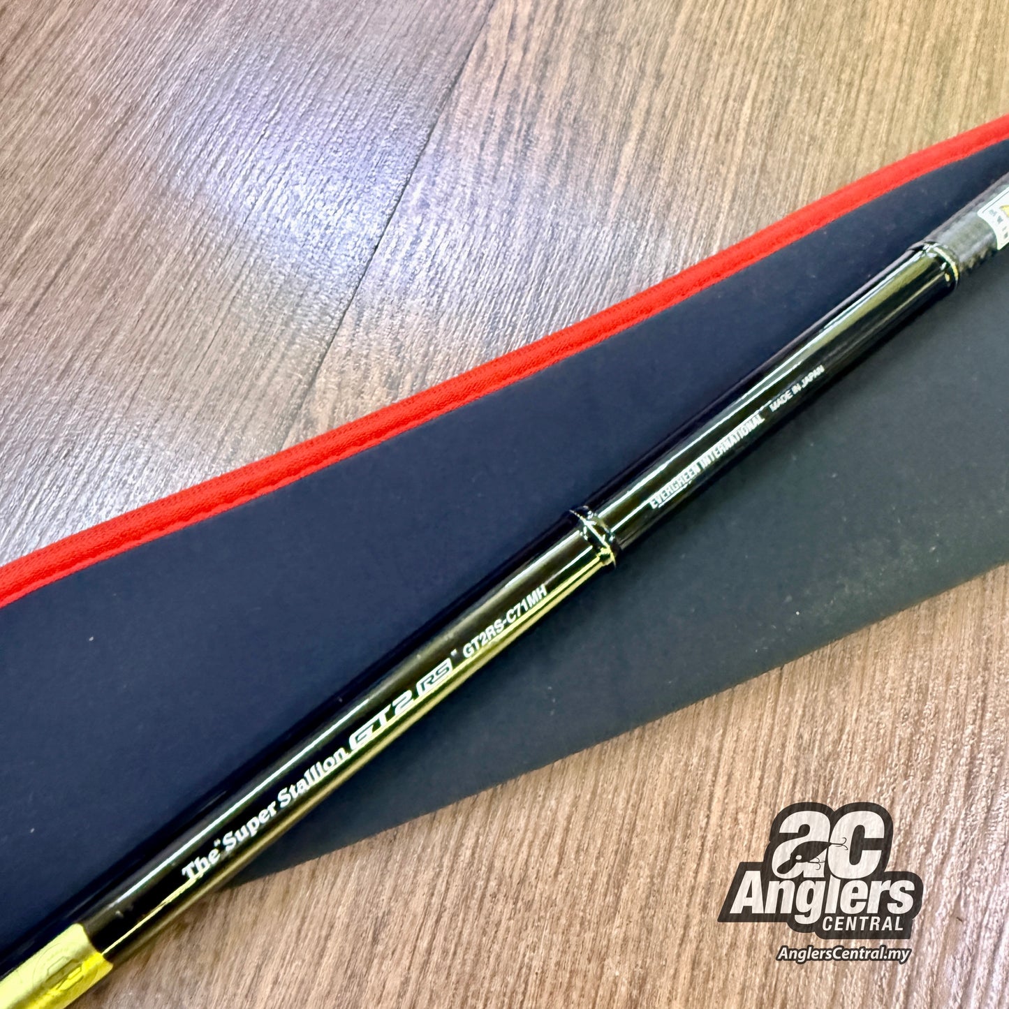 Inspirare Kaleido The Super Stallion GT2RS-C71MH 12-30lb (USED, 9.5/10) with rod bag/sleeve