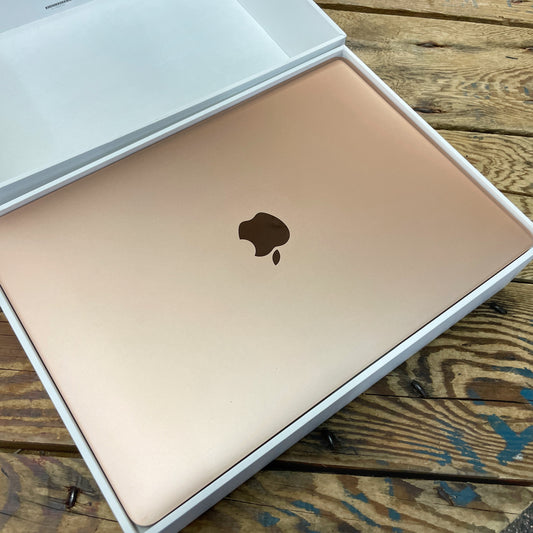 2021 13-inch MacBook Air M1 (A2337) Gold (USED, 9/10), complete box set