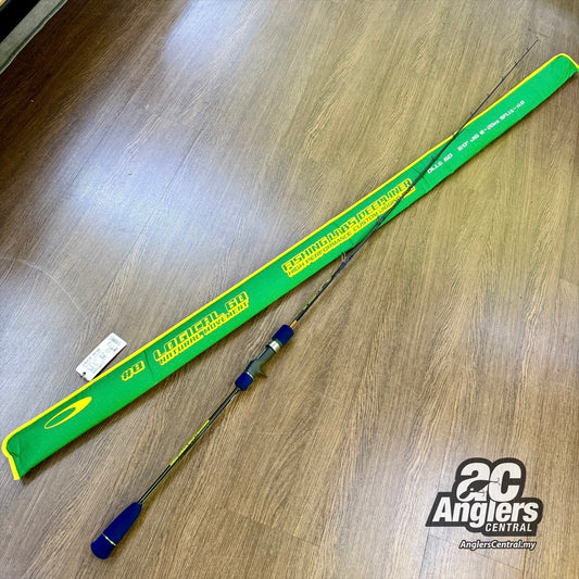 Logical 60 #8 (UNUSED) with rod sleeve/bag