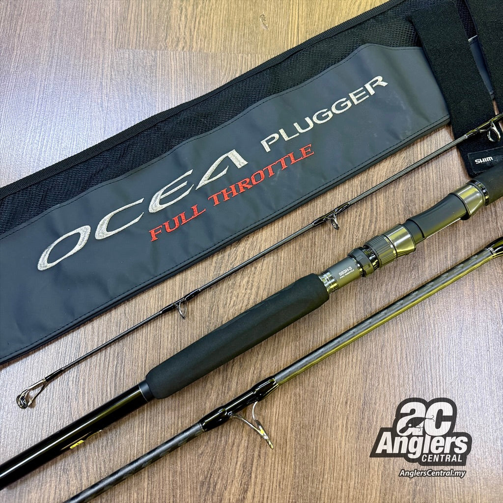 Ocea Plugger Full Throttle S83H-3 (3 Piece) (USED, 9/10) with rod bag/sleeve.
