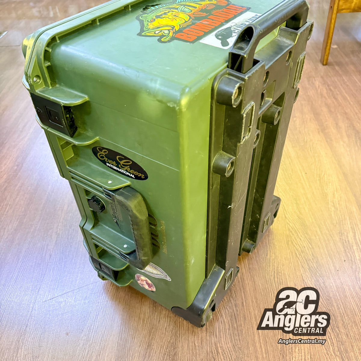 IM2620 Storm Case (USED, 9/10) with battle scars