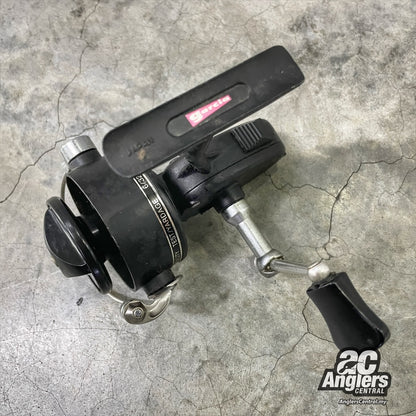 Garcia 3000 (VINTAGE, 8/10) as is