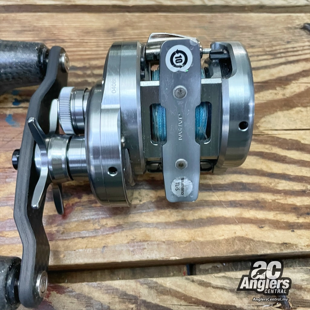 2020 Calcutta Conquest DC 101HG (USED, 9/10), as is