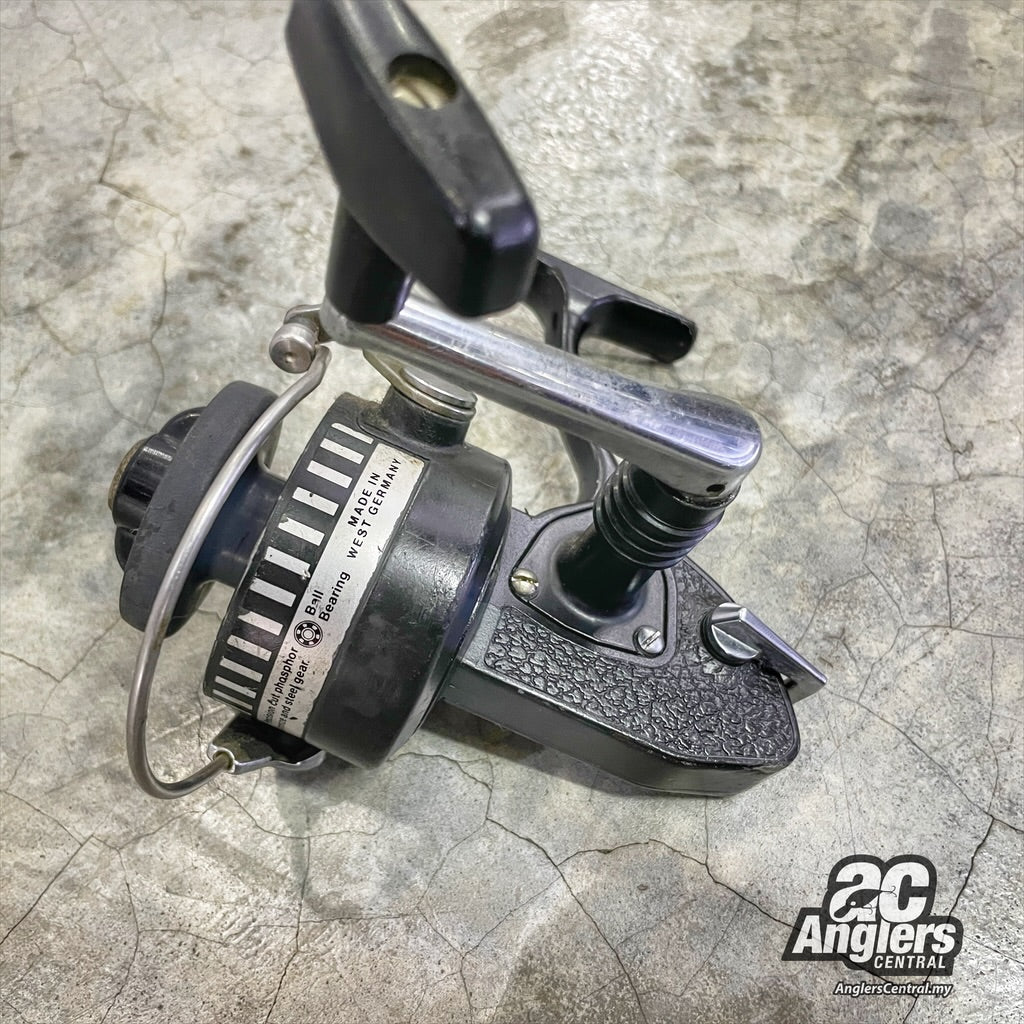 dam quick 220n fishing reel DAM Quick 220 P (VINTAGE, 8/10) as is – Anglers Central