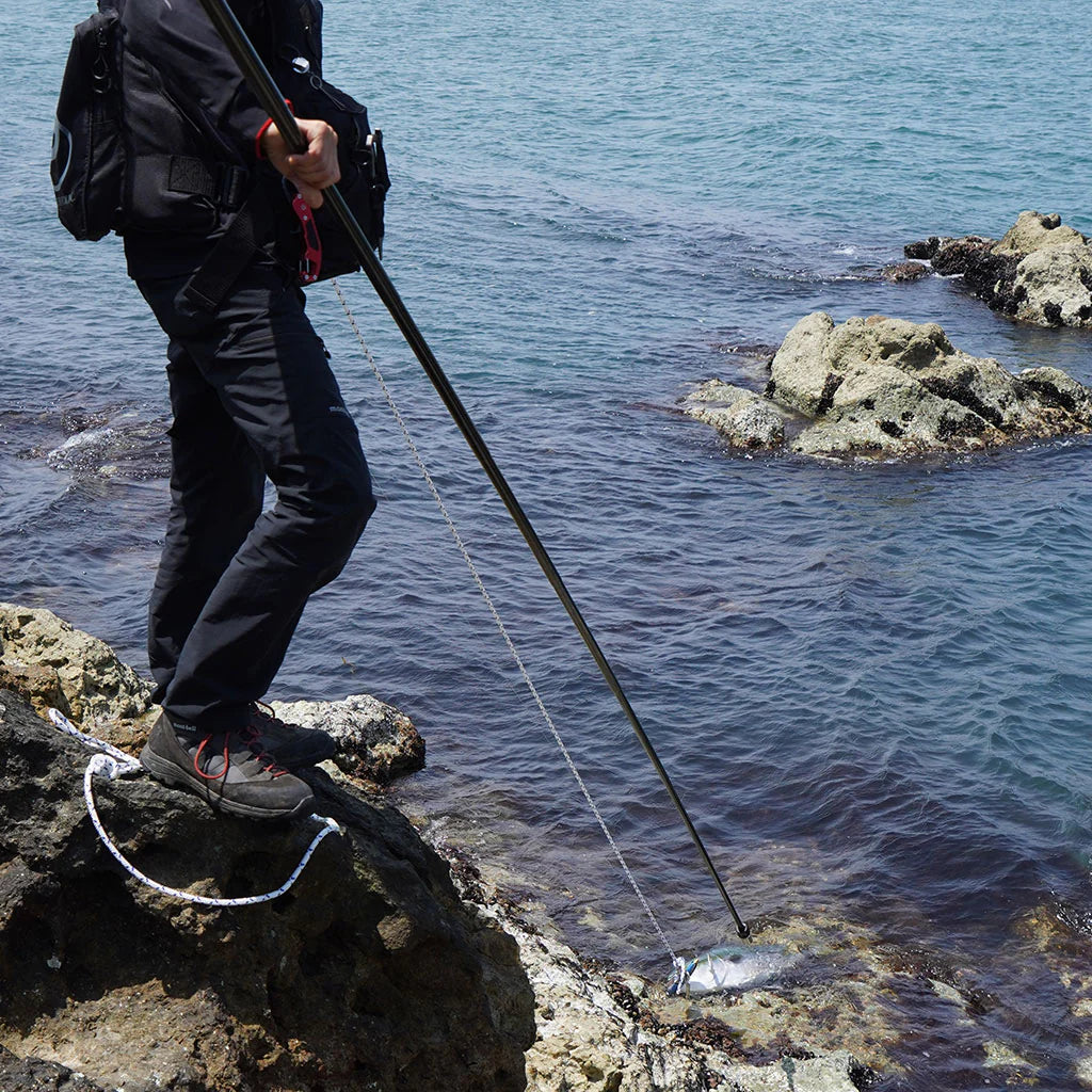 MR-303 Flying & Locking Gaff Adapter