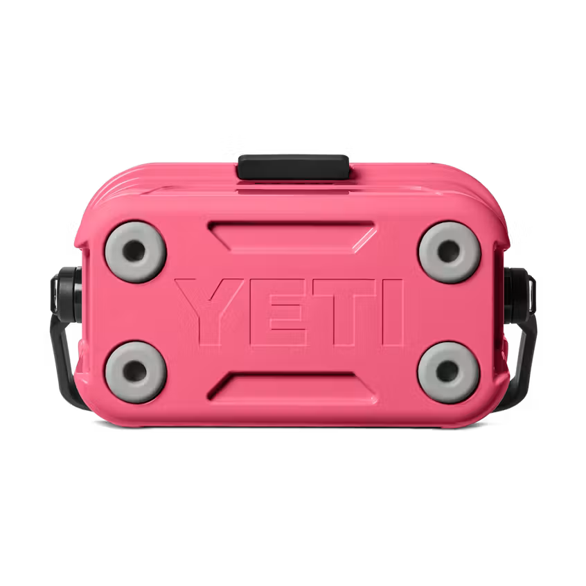 Roadie® 8 Hard Cooler