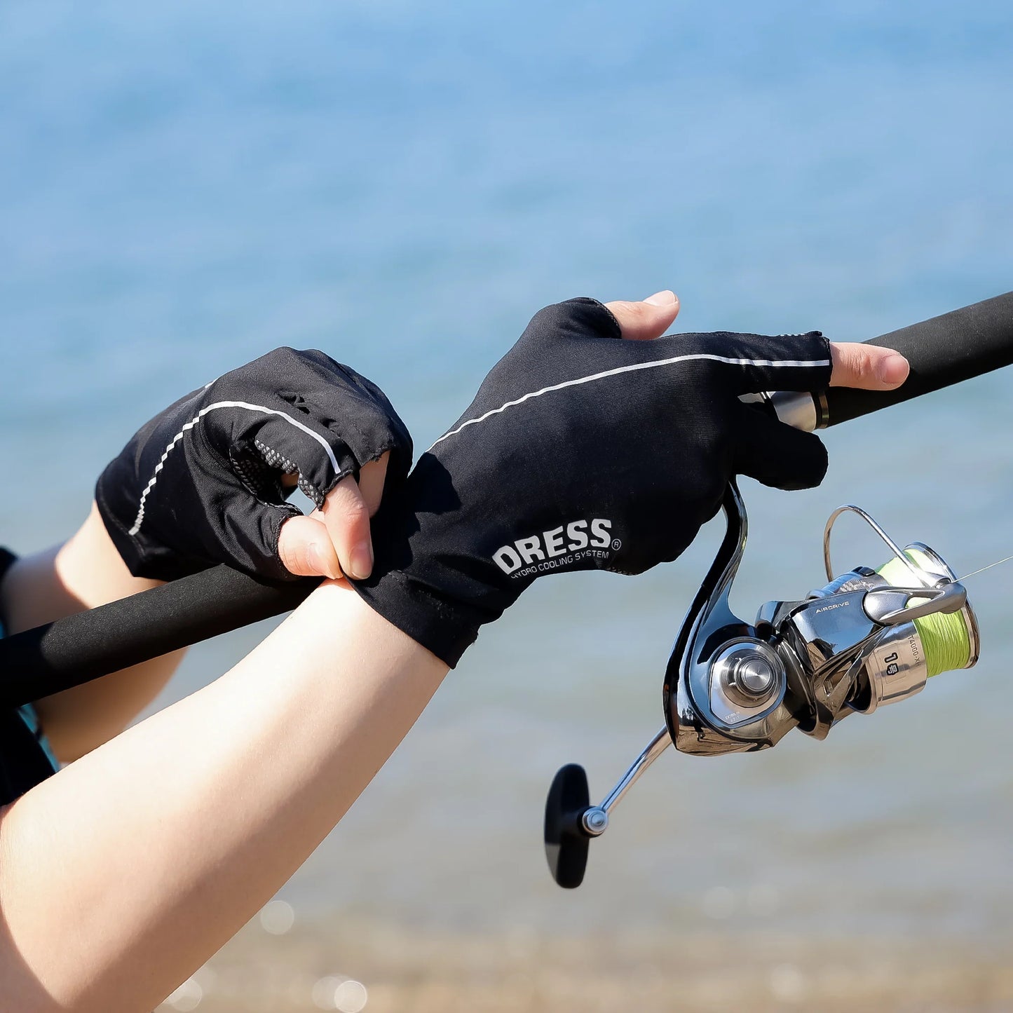 DRESS Hydro Cooling Gloves