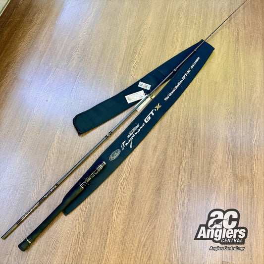 Inspirare Kaleido The Grand Stallion GT-X GTX-C710XHX 12-30lb (USED, 9.5/10) with rod bag/sleeve