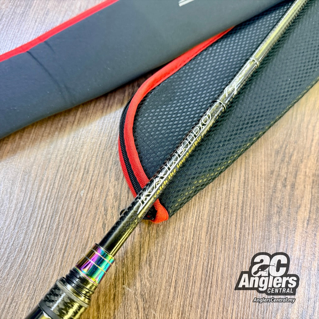 Inspirare Kaleido The Grand Cobra Limited Black Series TKIC-611XMH-BK 10-30lb (USED, 9.5/10) with rod bag/sleeve