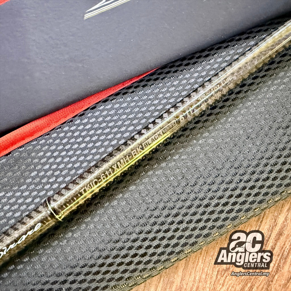 Inspirare Kaleido The Grand Cobra Limited Black Series TKIC-611XMH-BK 10-30lb (USED, 9.5/10) with rod bag/sleeve