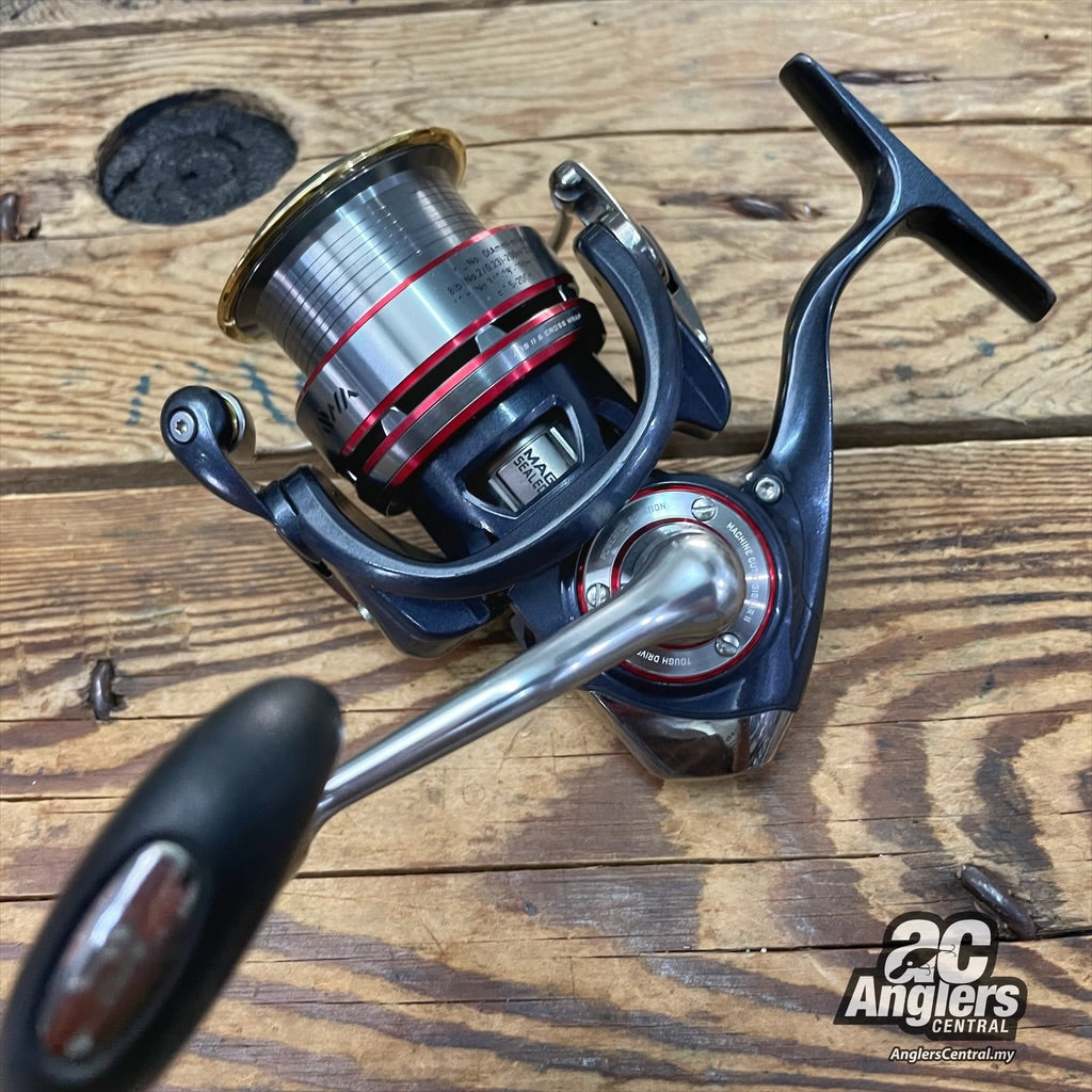 daiwa 10 certate reel 2010 Certate 3012H High Gear Custom (USED, 8.5/10), no box) – Anglers Central