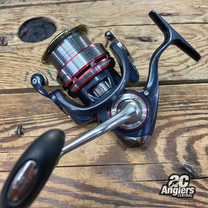 2010 Certate 3012H High Gear Custom (USED, 8.5/10), no box) – Anglers Central