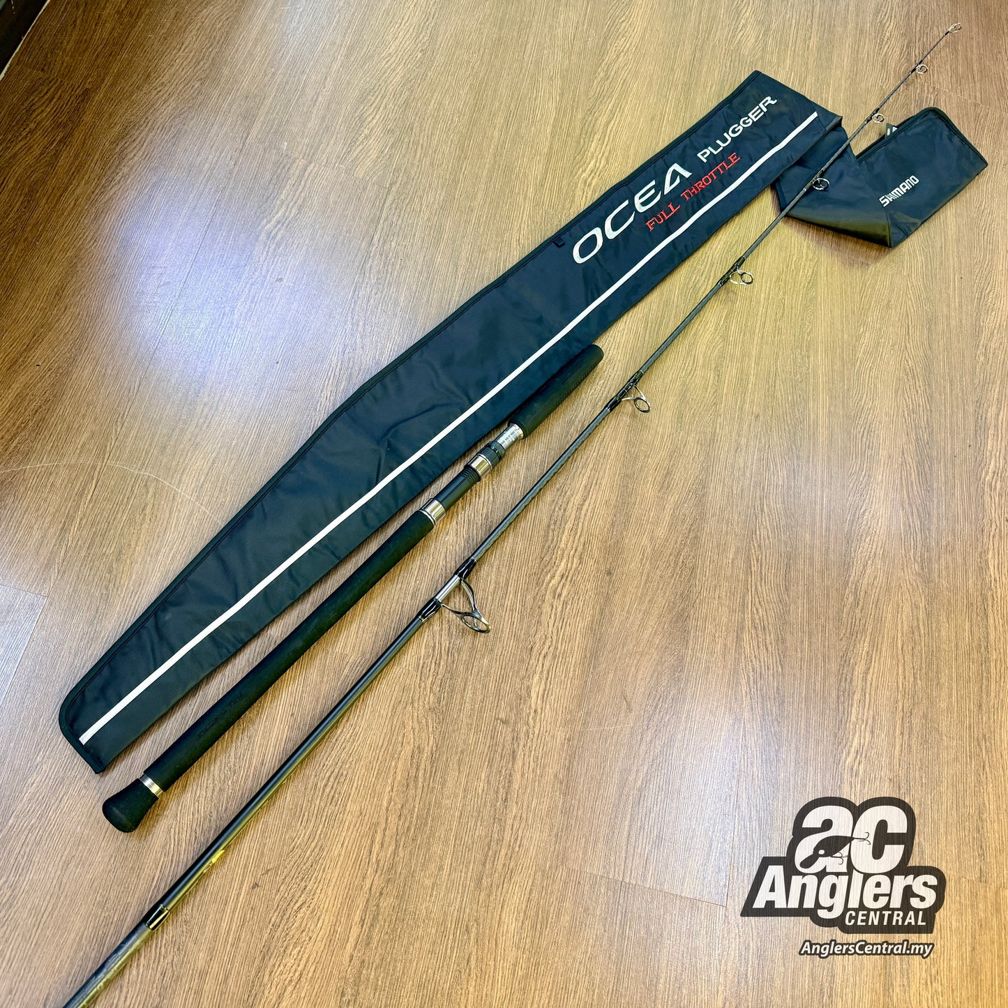 2017 Ocea Plugger Full Throttle S88H (USED, like new) with rod bag/sleeve