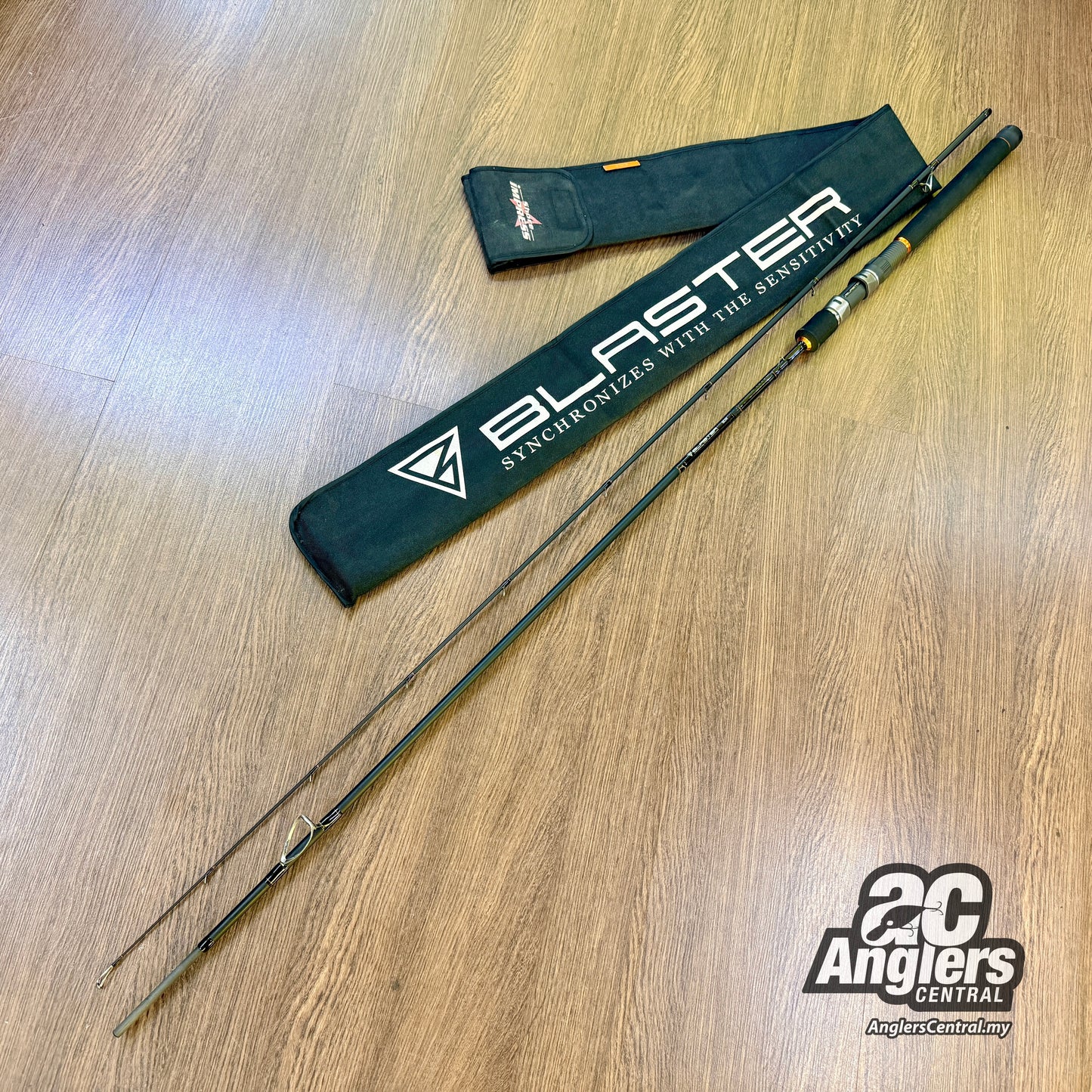 Shore Impress Blaster 80H (USED, 7/10) with rod bag/sleeve