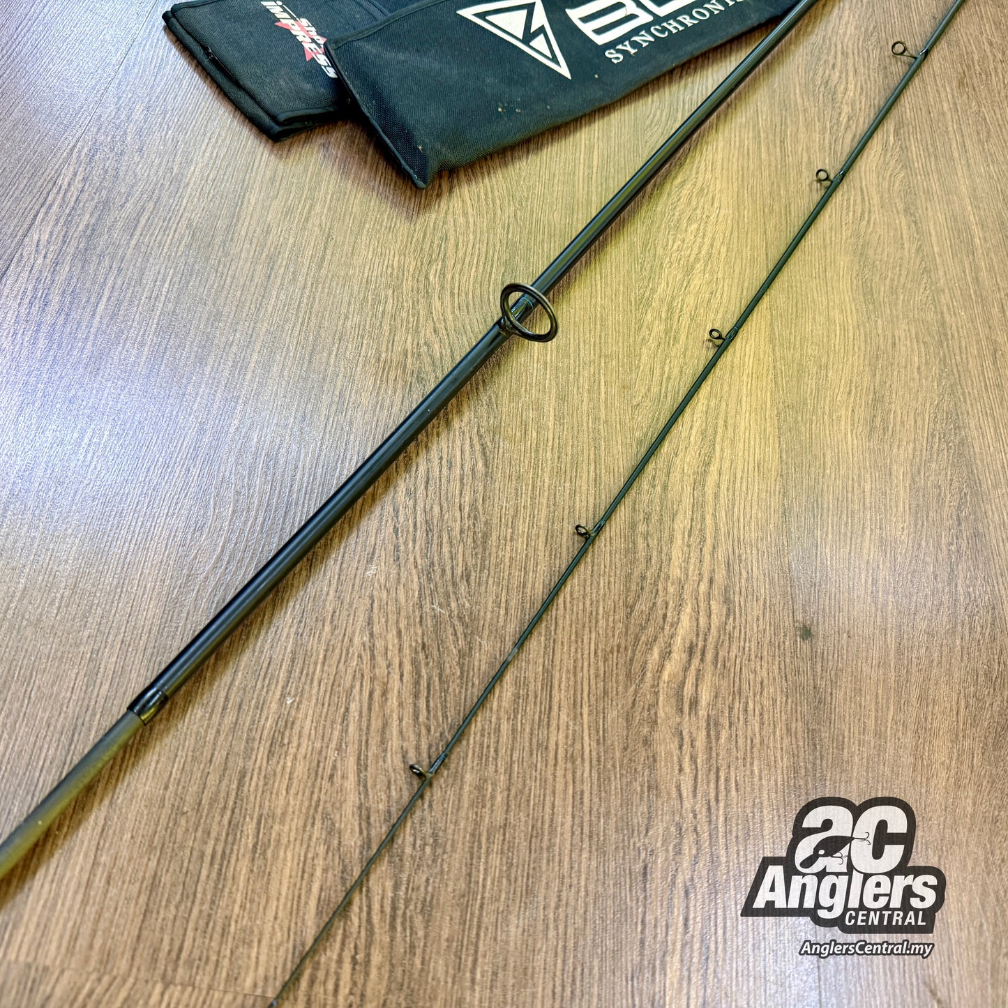 Shore Impress Blaster 96ML (USED, 7/10) with rod bag/sleeve