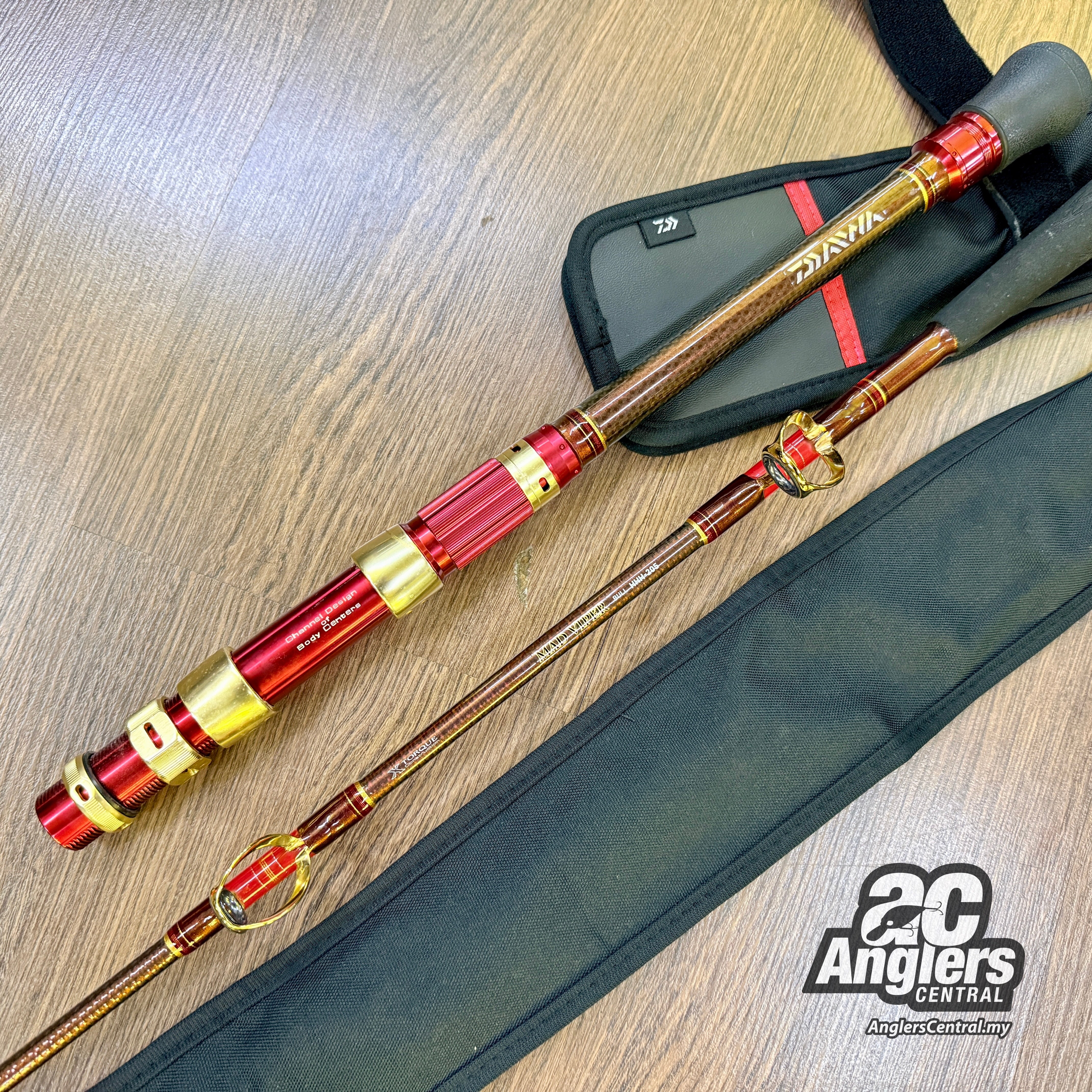 Mad Viper Bull HH-205 (USED, 9.5/10) with rod bag/sleeve – Anglers