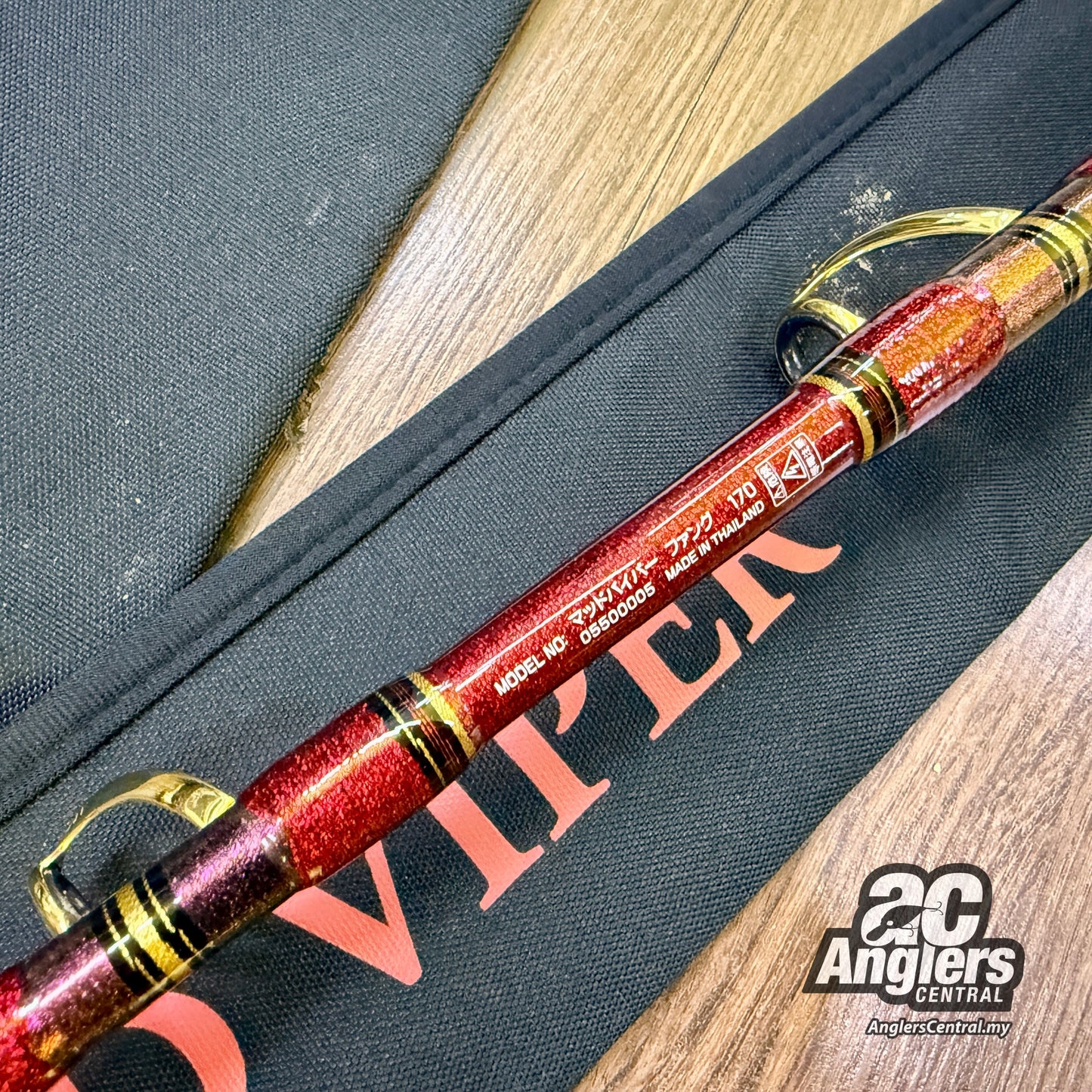 Mad Viper Fang 170 (USED, 9.9/10) with rod bag/sleeve