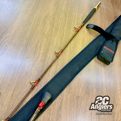 Mad Viper Otoshikomi MH-245 (USED, 9.5/10) with rod bag/sleeve