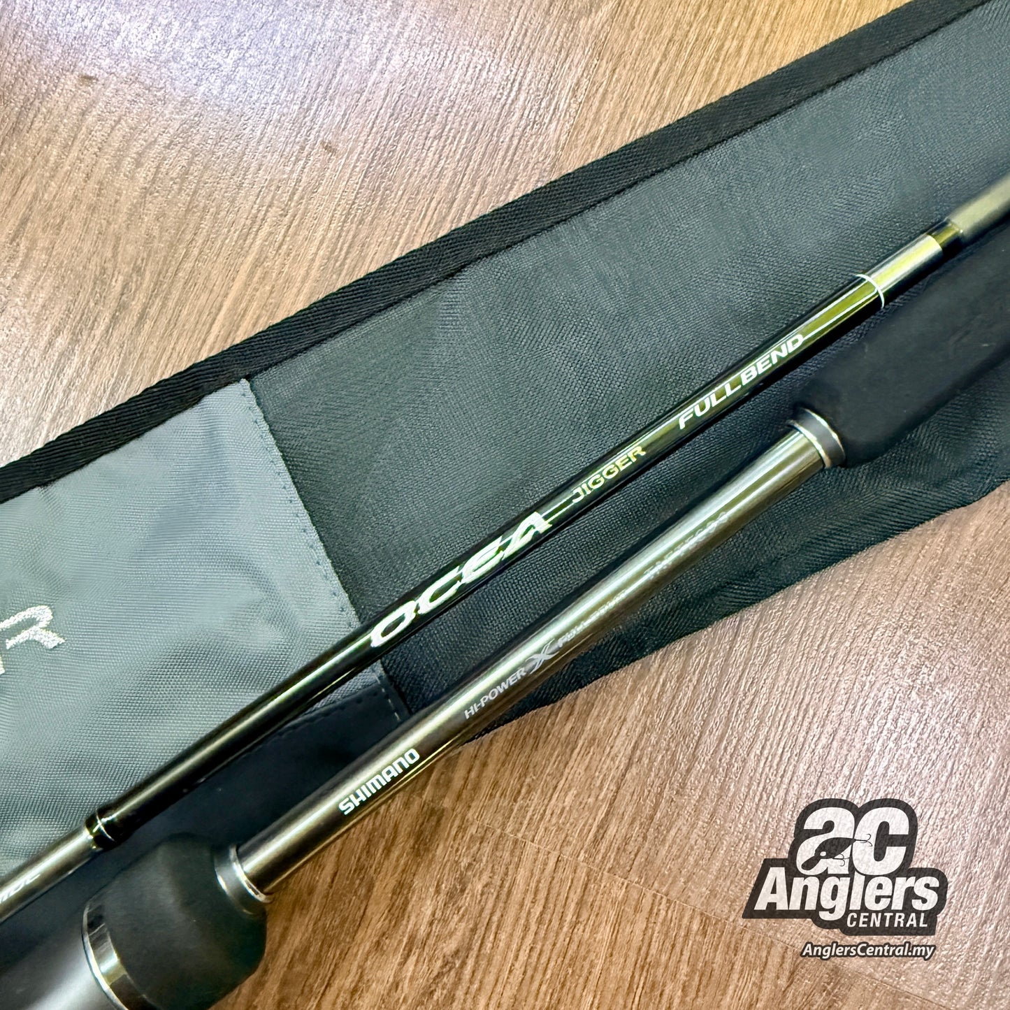 2022 Ocea Jigger Full Bend B60-5 (USED, 9.9/10) with rod bag/sleeve