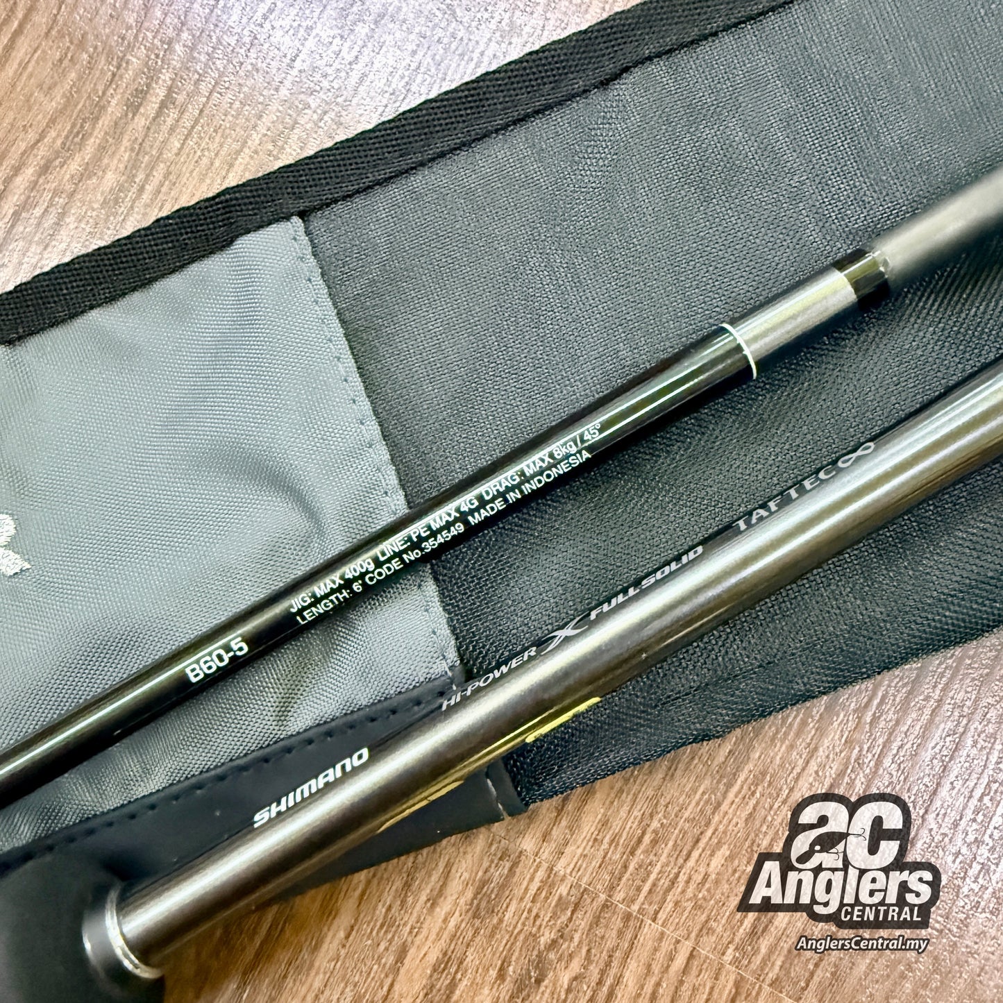 2022 Ocea Jigger Full Bend B60-5 (USED, 9.9/10) with rod bag/sleeve