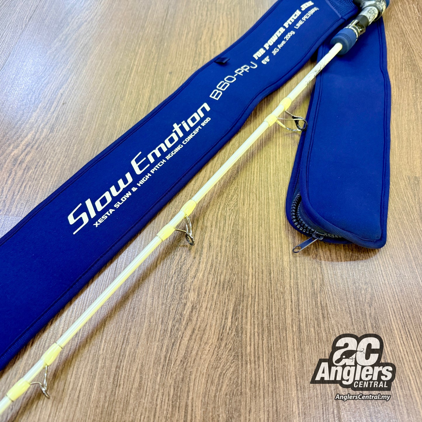Slow Emotion B60-PPJ (USED, 9.5/10) with rod bag/sleeve
