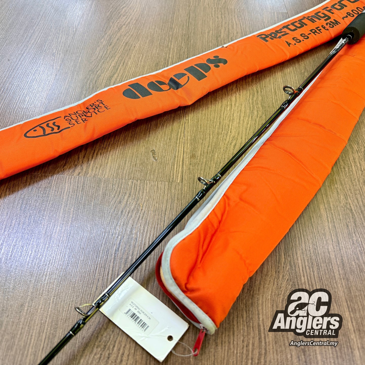 Deeps Restoring Force A.S.S.RF63M (USED, like new) with rod bag/sleeve