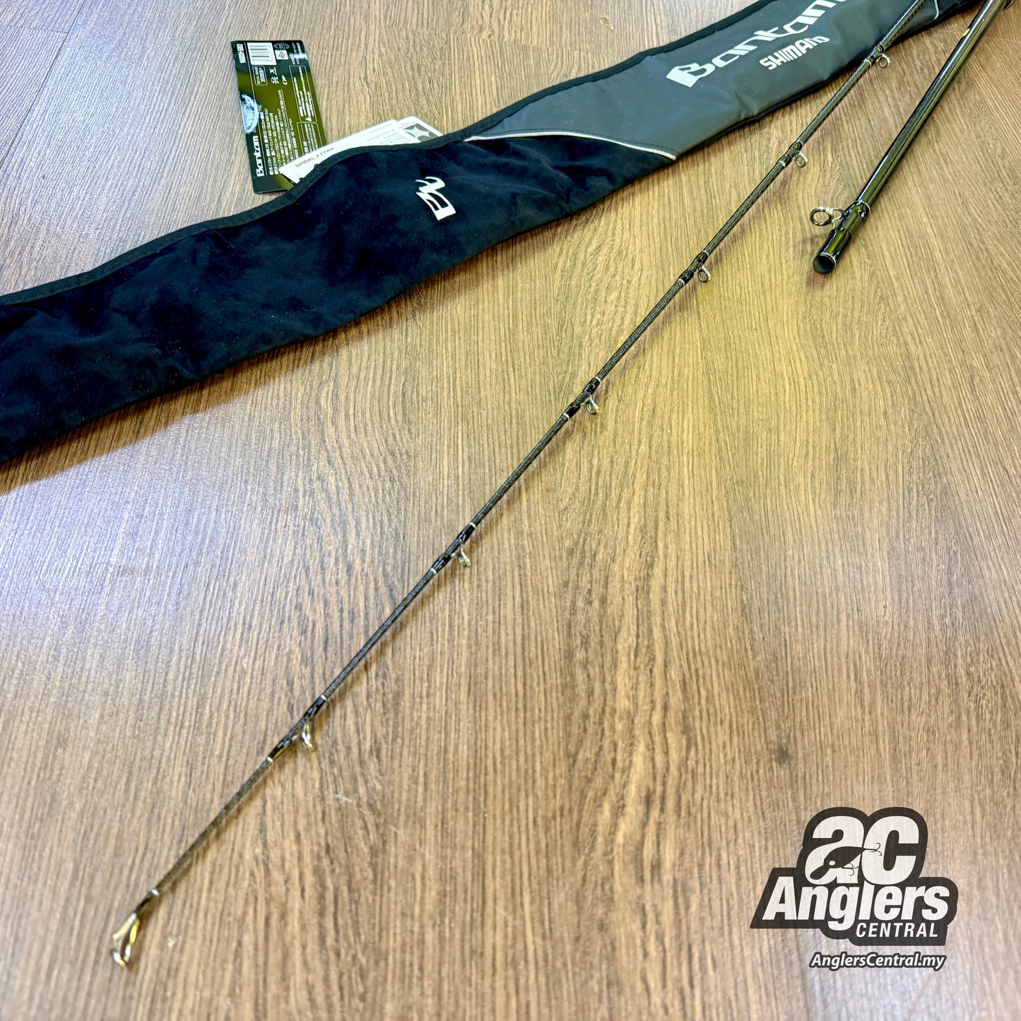 2023 Bantam 168XH-SB/2 (USED, 9.5/10) with rod bag/sleeve