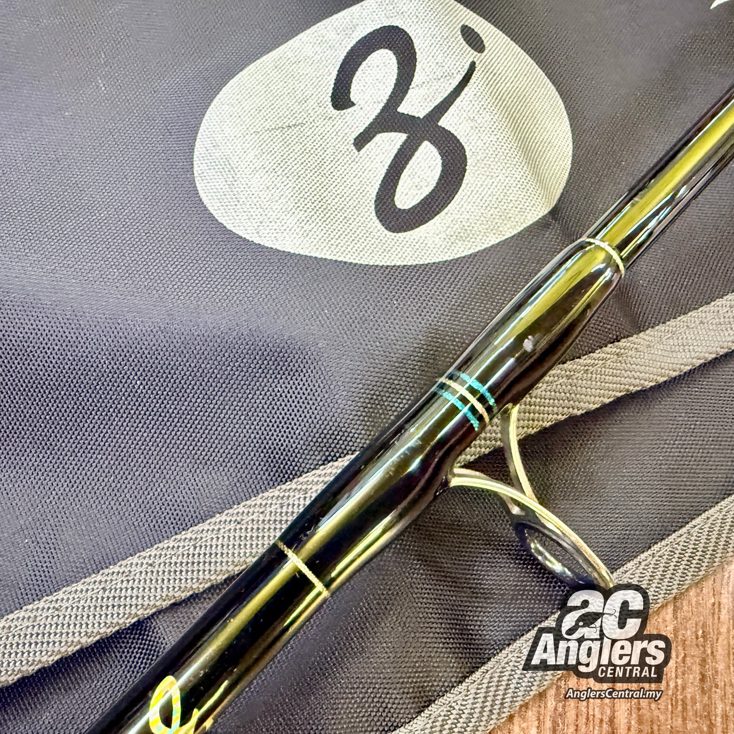 Jigger Trust Fokeeto FB53-8 (USED, 9/10) with rod bag/sleeve