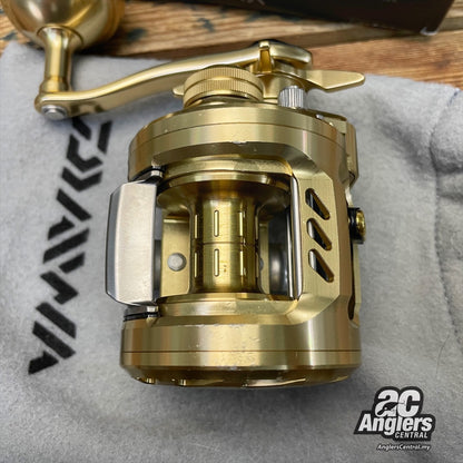 21 Basara 200L (USED, 8.5/10)